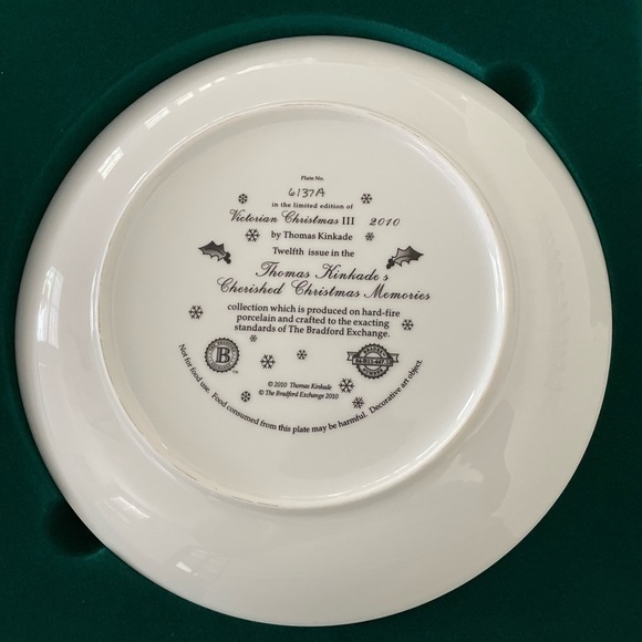 Thomas Kinkade Victorian Christmas III - 2010 - Picture 5 of 6